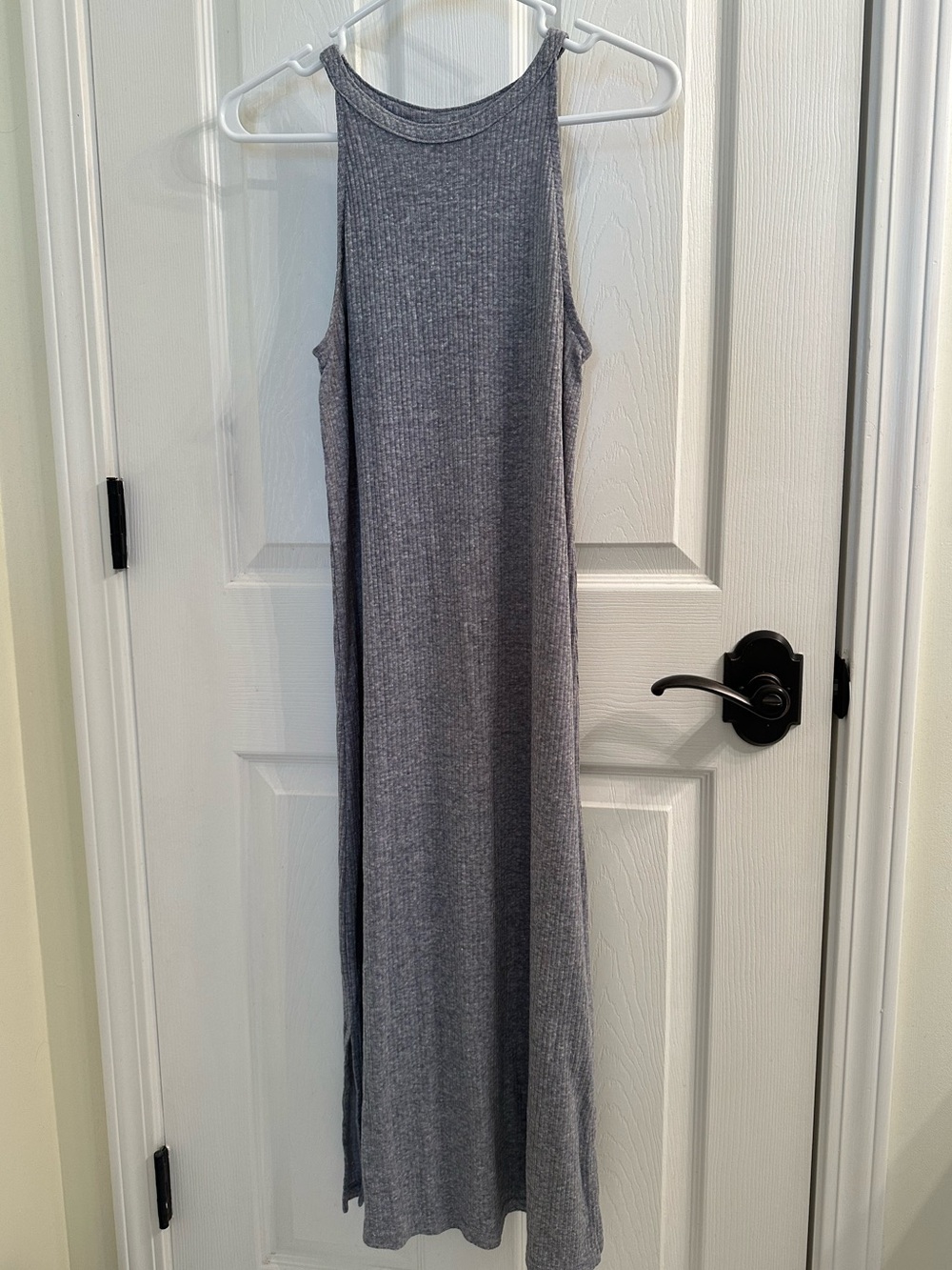 Gray Ribbed Maxi Dress – Size XS